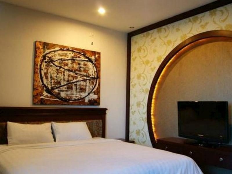 Collection O 29 Twin Tower Hotel Surabaya Exterior foto